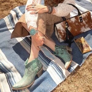 Corral Genuine Python Leather Western Booties Size 9